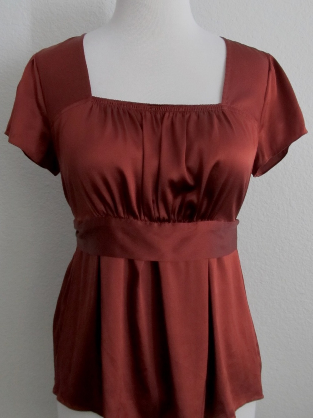 Express Top Size XS Red Brown Rust Silk Short Sleeve Square Neck Tie Waist